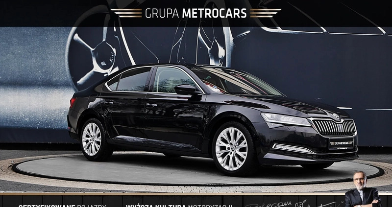 Skoda Superb cena 82899 przebieg: 189998, rok produkcji 2019 z Suchedniów małe 704